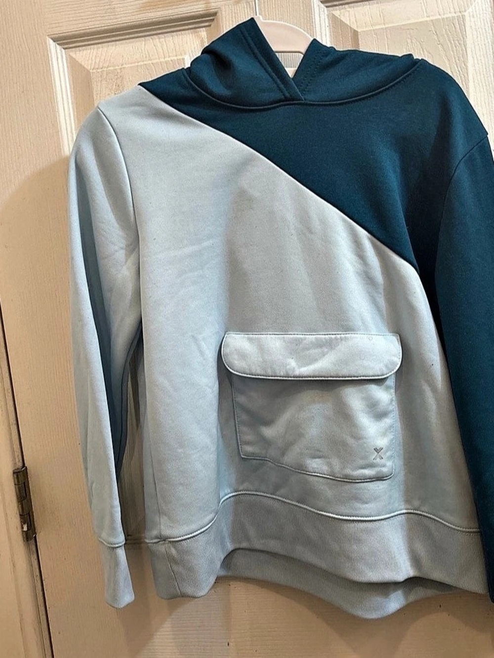 Color Block Hoodie & Jogger Set in Blue & White